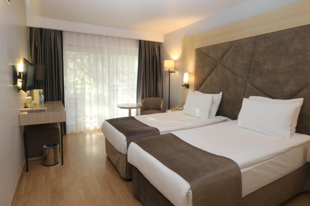 Superior Double Room with Land View,1611066917:JPEG